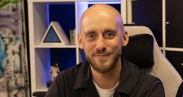 „Chceme být different a atraktivní pro mladé lidi“ – Nejen o gamingu v bankovnictví s Jakubem Kunešem