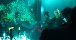 Autoři The Ascent se pochlubili kyberpunkovým nelineárním RPG