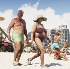 Fanoušci GTA 6 zaplavili floridský nudistický resort recenzemi