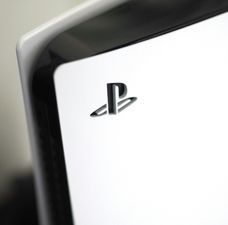 PlayStation Plus zdražuje. Sony od května zvýší ceny základního předplatného