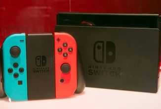 Nintendo Switch se stále skvěle prodává