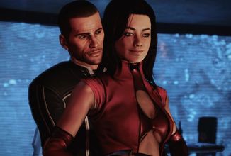 Mass Effect: Legendary Edition bez záběrů kamery na zadek Mirandy