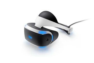 Sony má patent na zobrazování reklam ve virtuální realitě a Facebook chystá lehké VR brýle