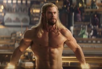 Marvel-ous-Muscles-Chris-Hemsworth-Gets-Naked-in-New-Thor-Trailer.webp