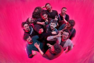 Naklonujte se, abyste přežili - recenze The Alters