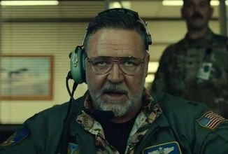 russel-crowe-land-of-bad-01-700x400-1.jpg