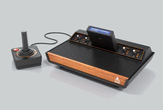 Retro konzole v moderním provedení. Atari 2600+ vypadá stejně a podporuje většinu původních her