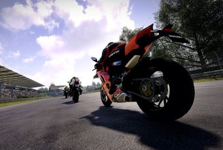 Nadějné motocyklové závody RiMS Racing v gameplay traileru