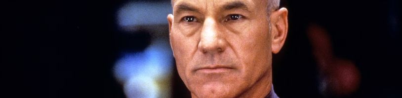 Ve věku 86 let zemřel Patrick Stewart, legenda Star Treku a X-Menů