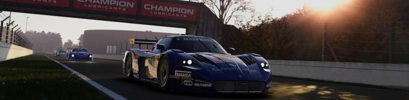 Project Motor Racing to po vydání schytává od hráčů