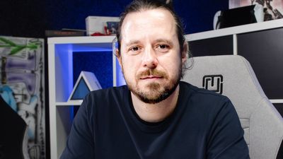 Outspace je "ekonomický simulátor s 3D prostředím" - s Martinem Sadílkem o vývoji webové vesmírné hry