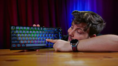 Corsair K65 Plus Wireless je malá, ale dosti šikovná klávesnice