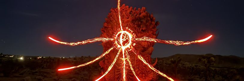 Pekelný monolit v poušti nemá naznačovat God of War, ale velké rozšíření pro Diablo 4