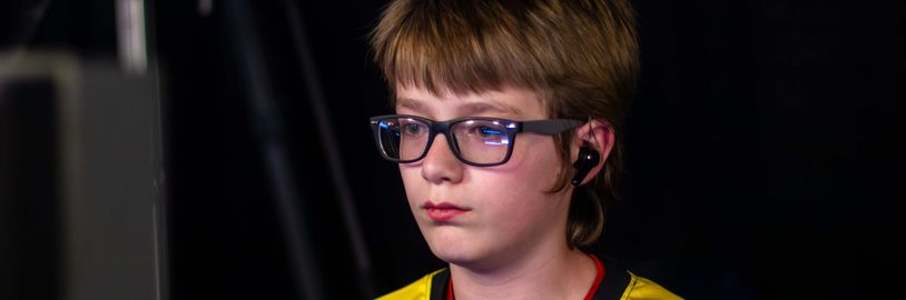 Třináctiletý mladík dokázal pokořit legendární Tetris