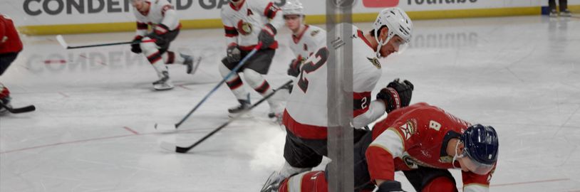 NHL 27 znetvořilo Pastrňáka a další hvězdy. EA použila AI ke klonování hlasu komentátora
