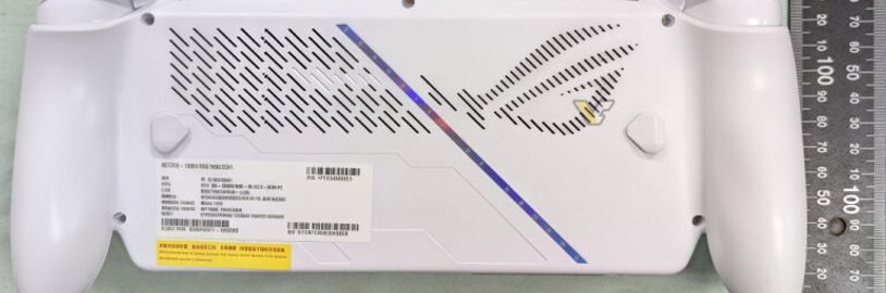 Vývoj handheldu od Xboxu má být upozaděn