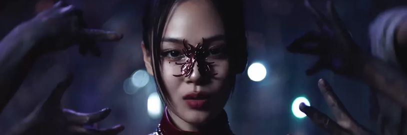 Zpěvačka BIBI láká na vyzývavou sekačku Stellar Blade