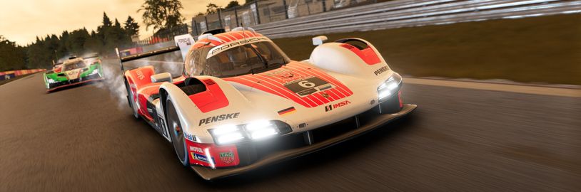 Project Motor Racing láká na vozy značek Porsche a Ford