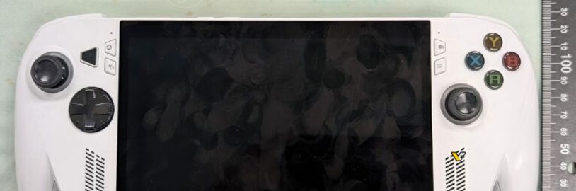 Na internet unikly první obrázky nového Xbox handheldu, který má připravovat Asus